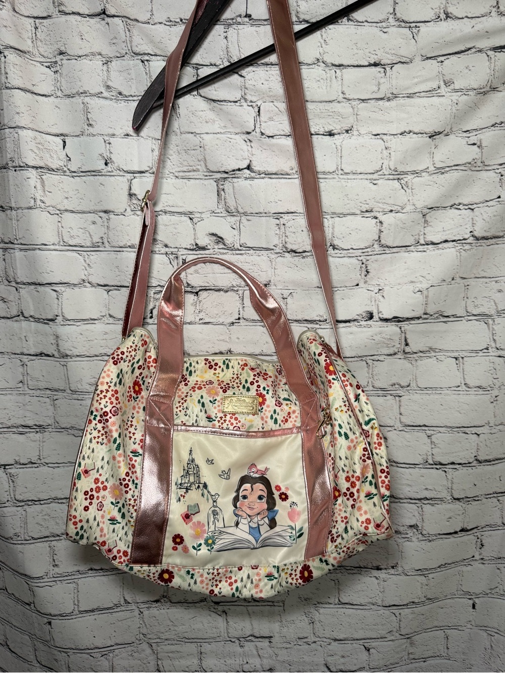 Disney girls duffle bag.